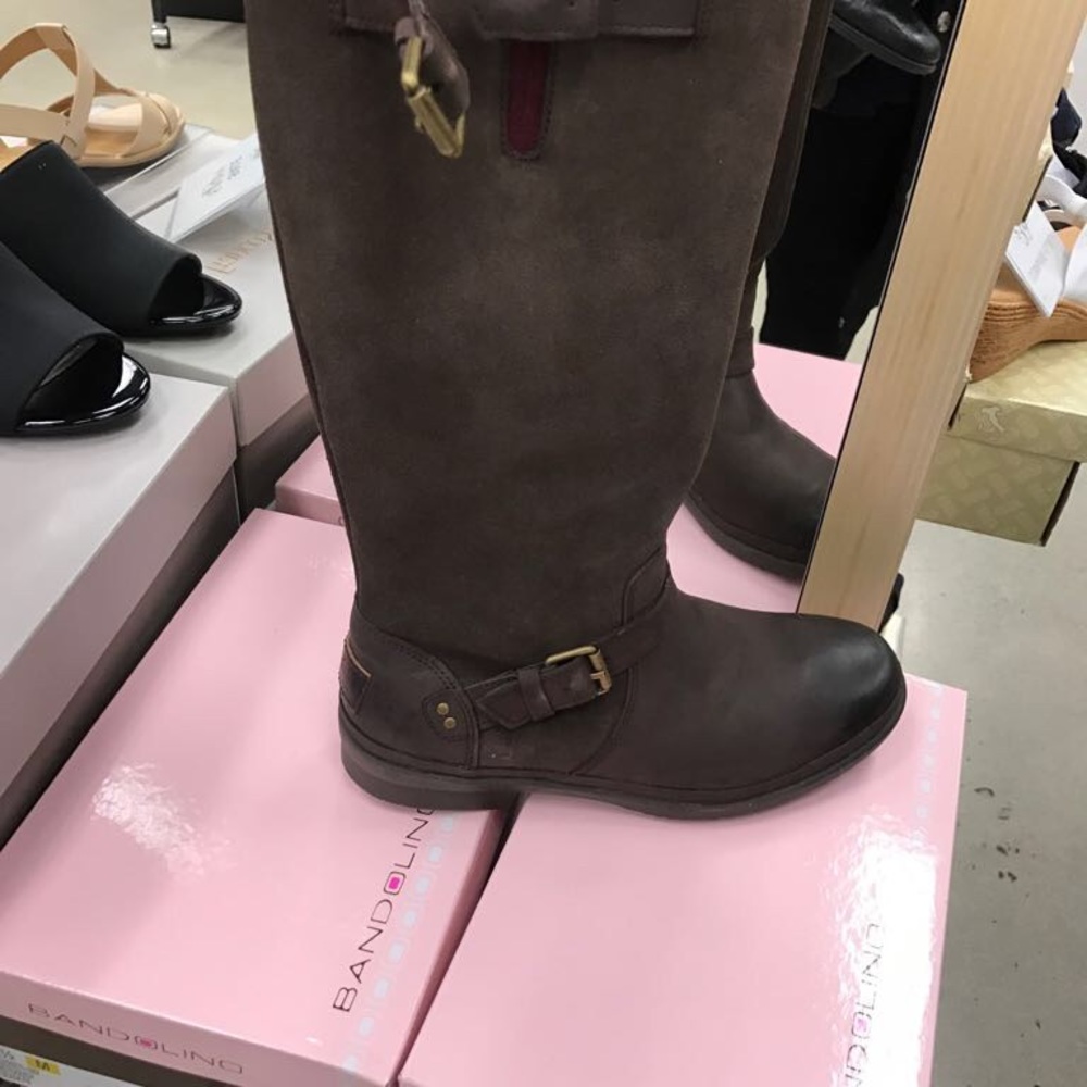 Brown Suede waterproof Ugg boots - Picture 5 of 9